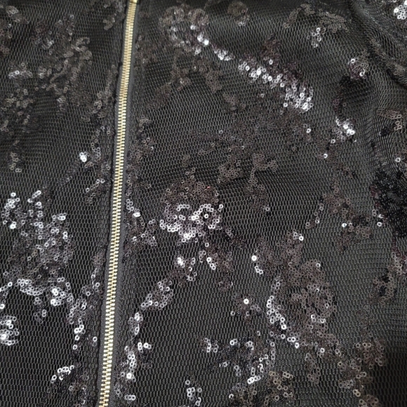 DKNY sweater size XS - Picture 3 of 9